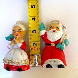 Vintage Santa and Mrs. Claus salt and pepper shakers Japan MCM